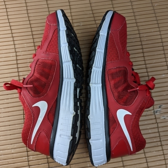 Nike Mens Dual Fusion ST 2 Running Shoes Red 454242-610 Lace Up Low Top sz 9.  3 main image 8